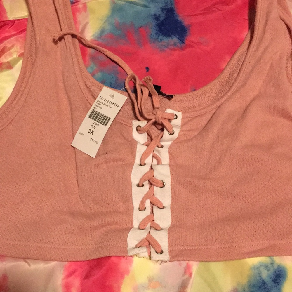 NWT Fashion Nova crop top